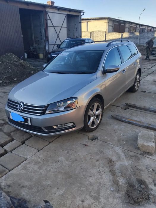 Maska zderzak błotnik klapa Passat B7  LB7W