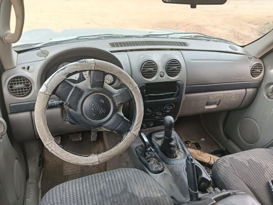 Grelha Da Frente Jeep Cherokee