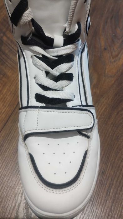 Buty sportowe rozmiar 38