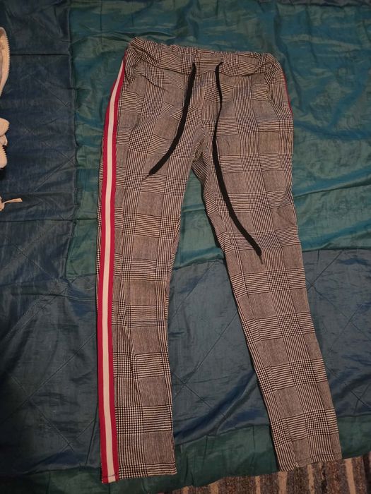 Roupa usada bom estado