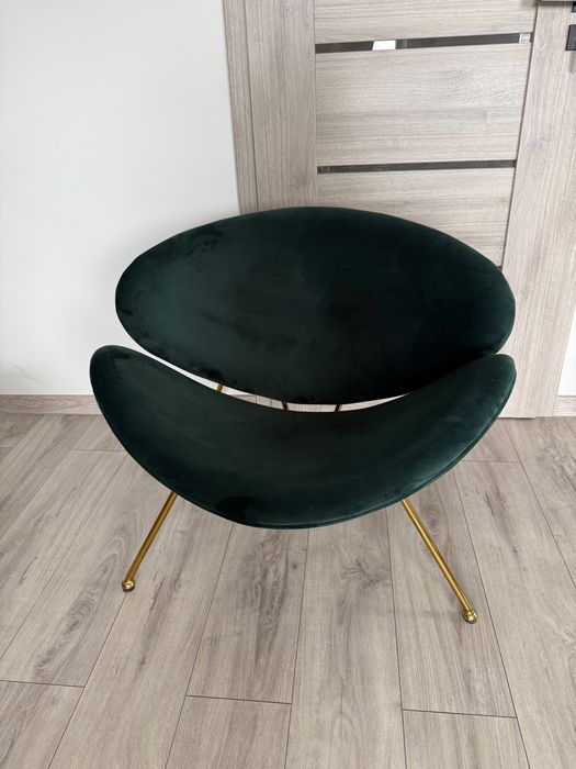 Zestaw 4 foteli + elegancki stolik