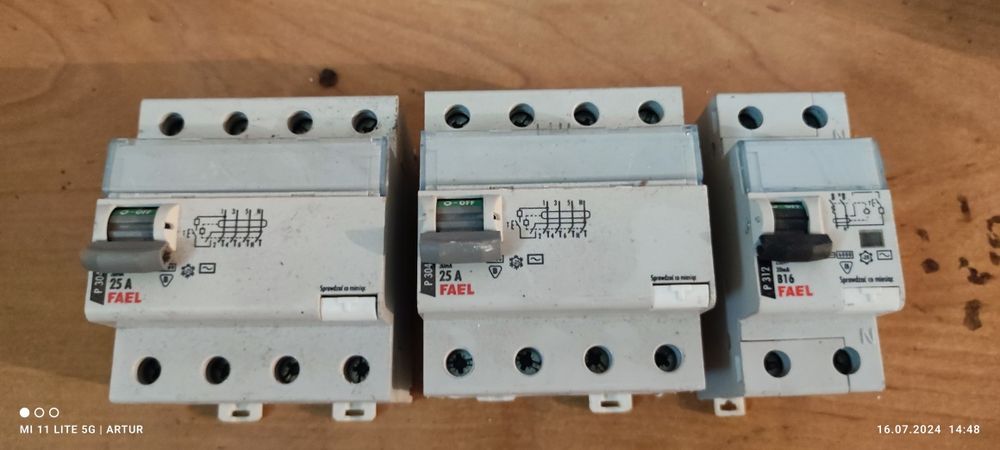 Różnicówki 25A i 16A