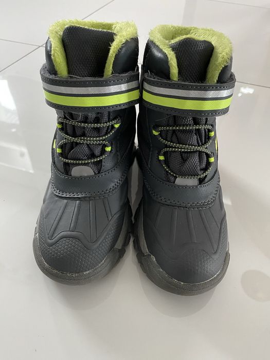 Śniegowce, buty chłopięce, r. 30 jak nowe !
