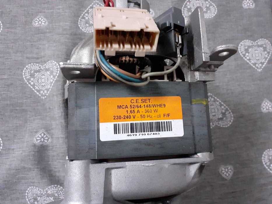 Wyprzedaż - Silnik pralka Whirlpool AWO/D 043  - oryginał