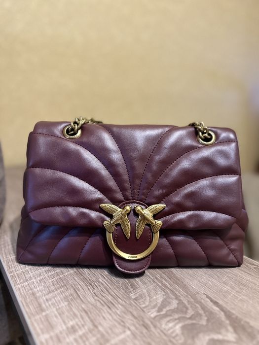 Сумка у стилі Pinko