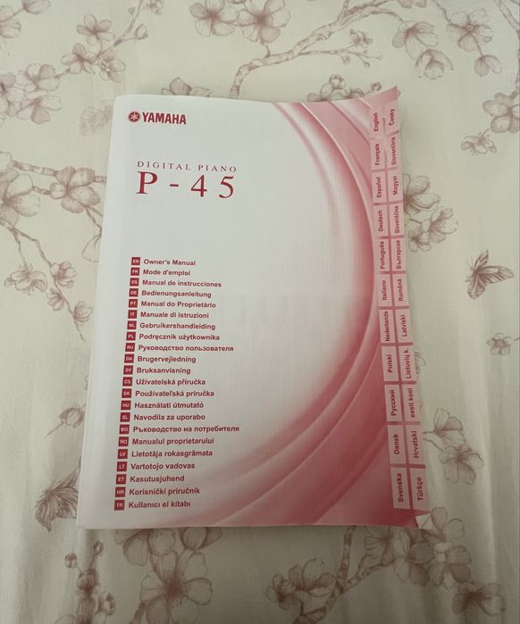 Piano Digital YAMAHA P-45 — COMO NOVO! Com todos os acessórios