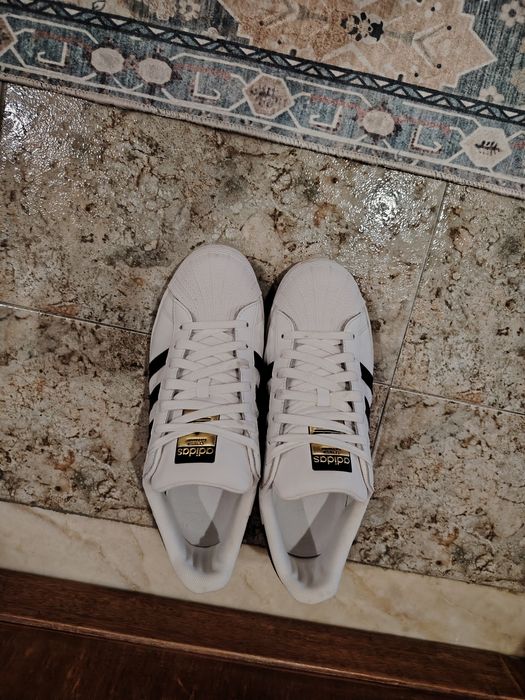Sapatilhas adidas como novas tamanho 44