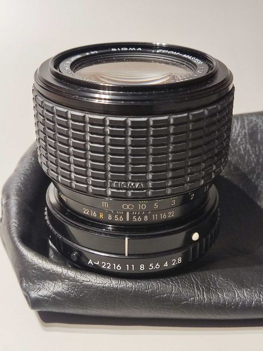 Objetiva Sigma 35-70 f2.8-4 para Pentax