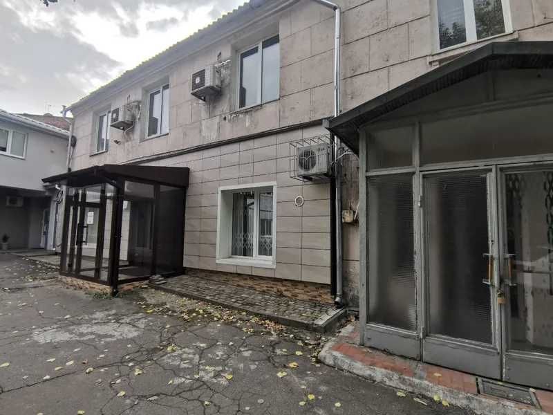 ЄМК ДП Укркольорпром, 1370,4 кв. м, вул. Старокозацька, 34А