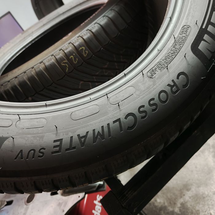 255/55/19 XL Michelin Cross Climate SUV