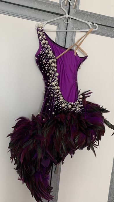 Терміново. Сукня латина з перлами та каменем сваровських