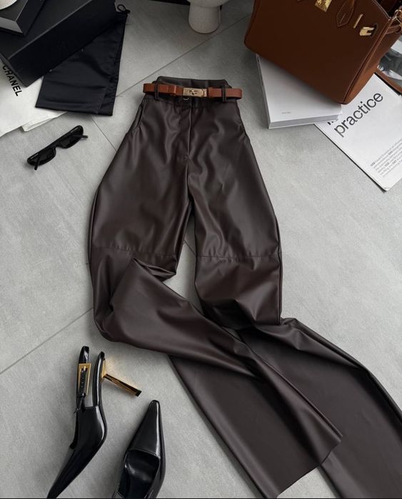 Шкіряні штани на весну