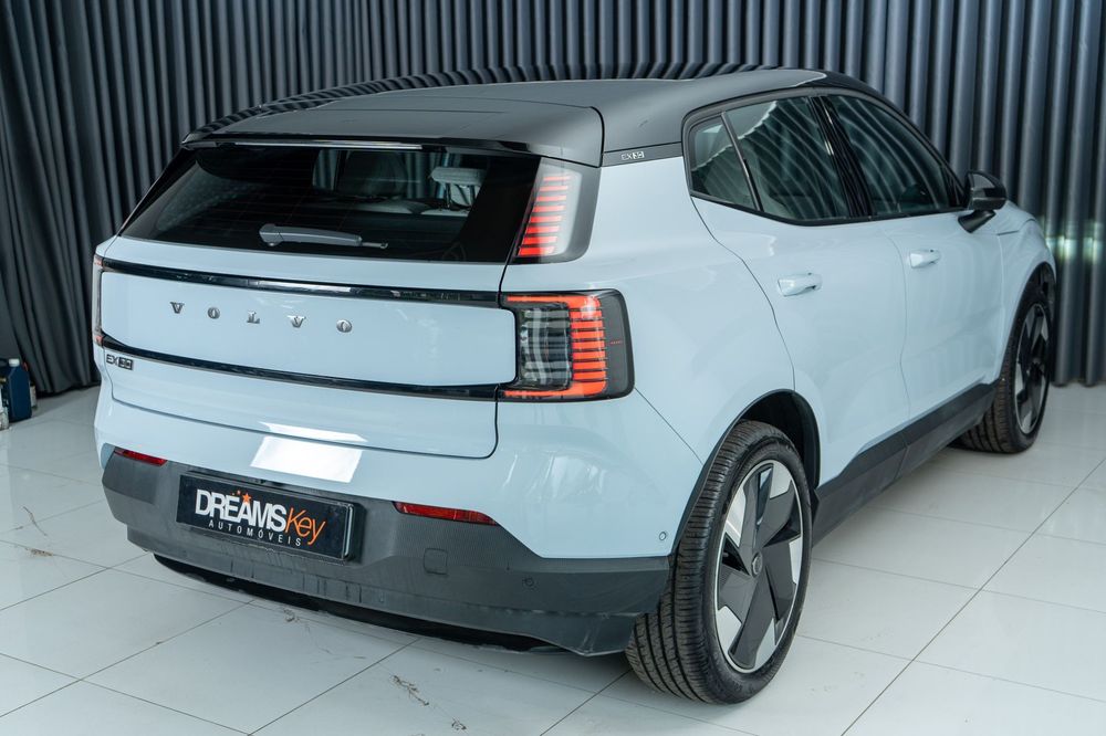 Volvo EX30 Twin Motor Performance AWD Ultra