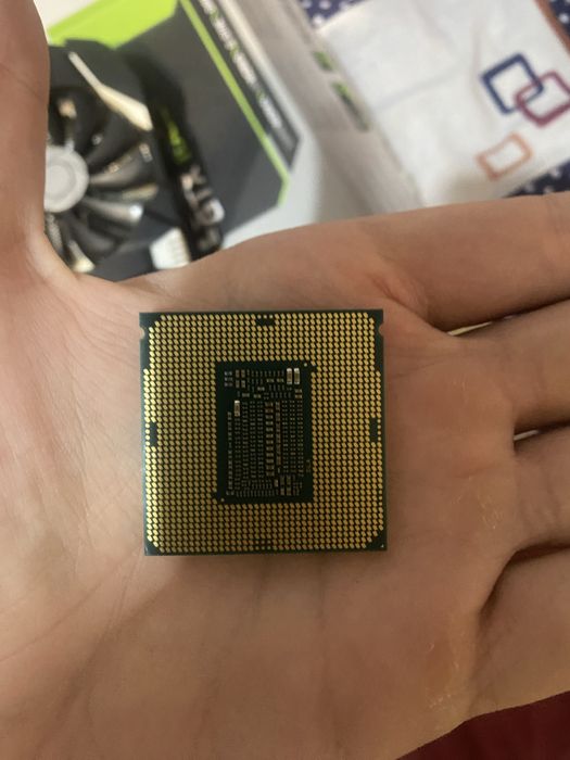 intel core i5 9400 SPGOY 2.90GHZ