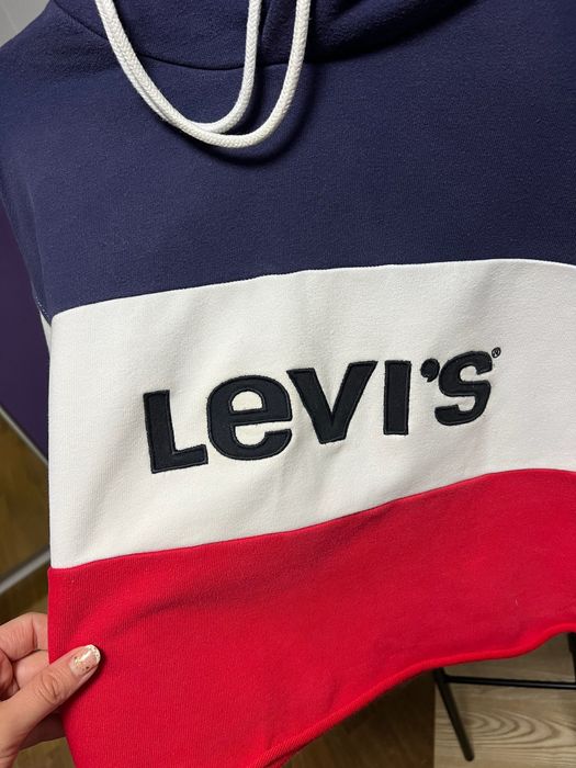 Bluza z kapturem damska Levi's ® TOP model