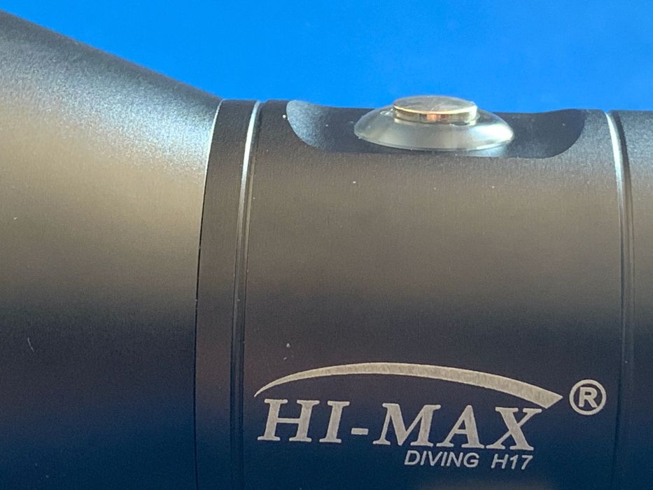 Latarka nurkowa H-17 z akumulatorem i ładowarką 3800 lm