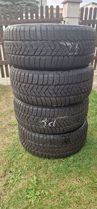 Opony Pirelli SottoZero Winter 225/40 R18