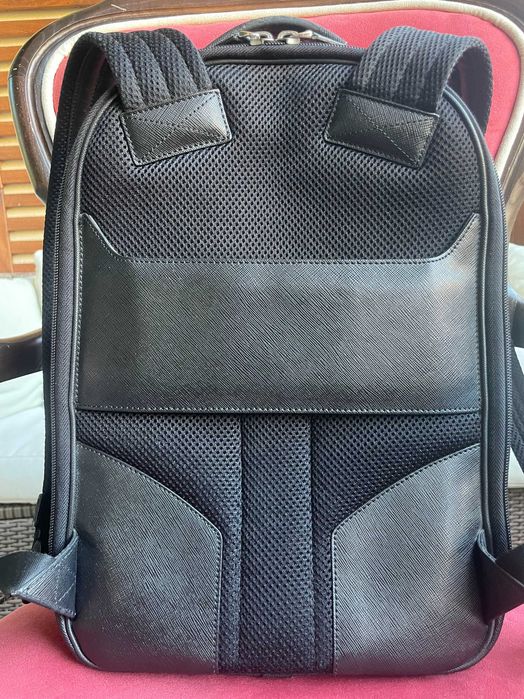 Mochila MONTBLANC PELE PRETA - CAMOUFLAGE GREY