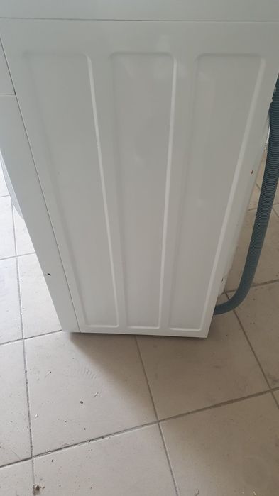 Продам стиральную машинку