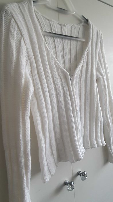 Biały sweter rozpinany - rozmiar 36