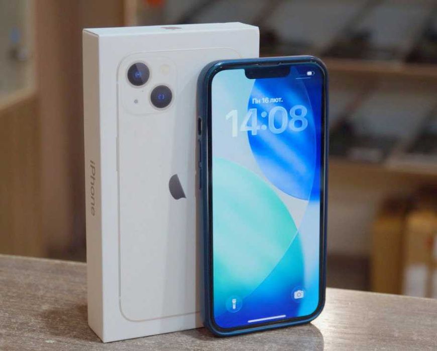 Apple iPhone 13 128GB (Starlight) TVOYO