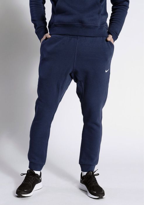 Спортивні штани Nike
