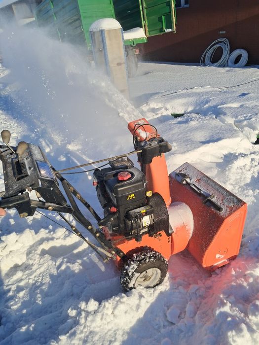 Odśnieżarka spalinowa