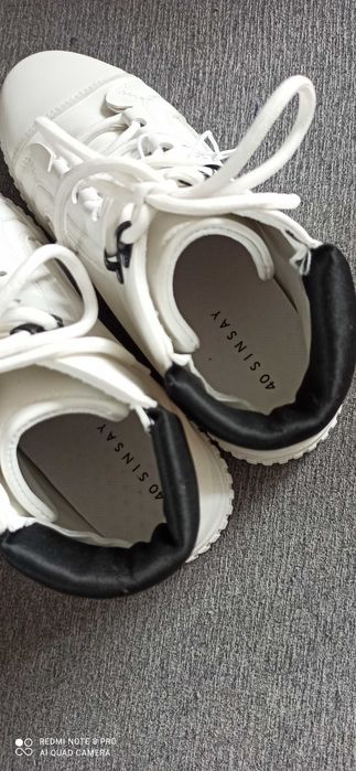 Nowy białe botki na jesień