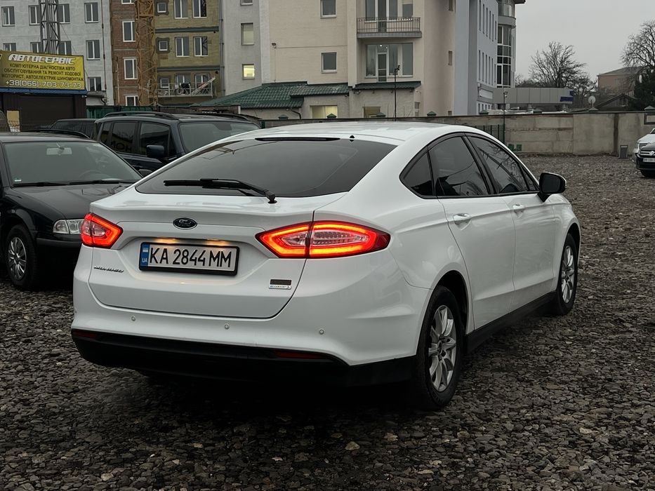 Продам Ford Mondeo 2017