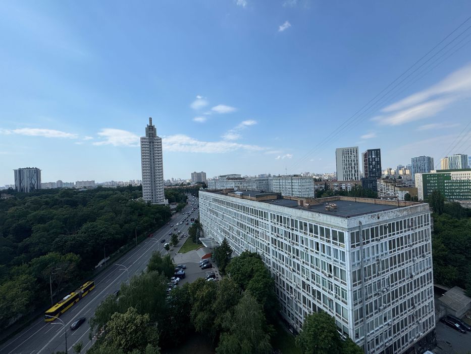 ‼️Продаж офісної будівлі 10500 м2 в Києві‼️