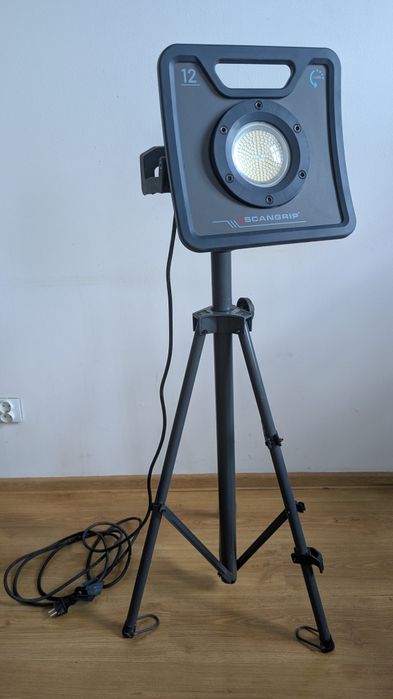 Lampa robocza Scangrip NOVA 12K 12000 lm + statyw 3 m