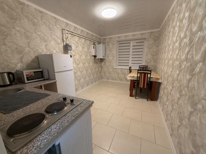 ЄвроКвартира подобово ТЕПЛО Постійно/ЄвроАпартаменти ГАЙСИН Подобово