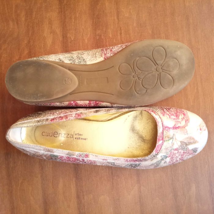 Балетки золотистые кожаные 39