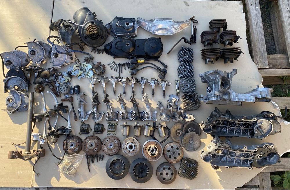 Розборка хонда дио Honda dio 18,27,34 такт16,24 цузуки летс 2 нев