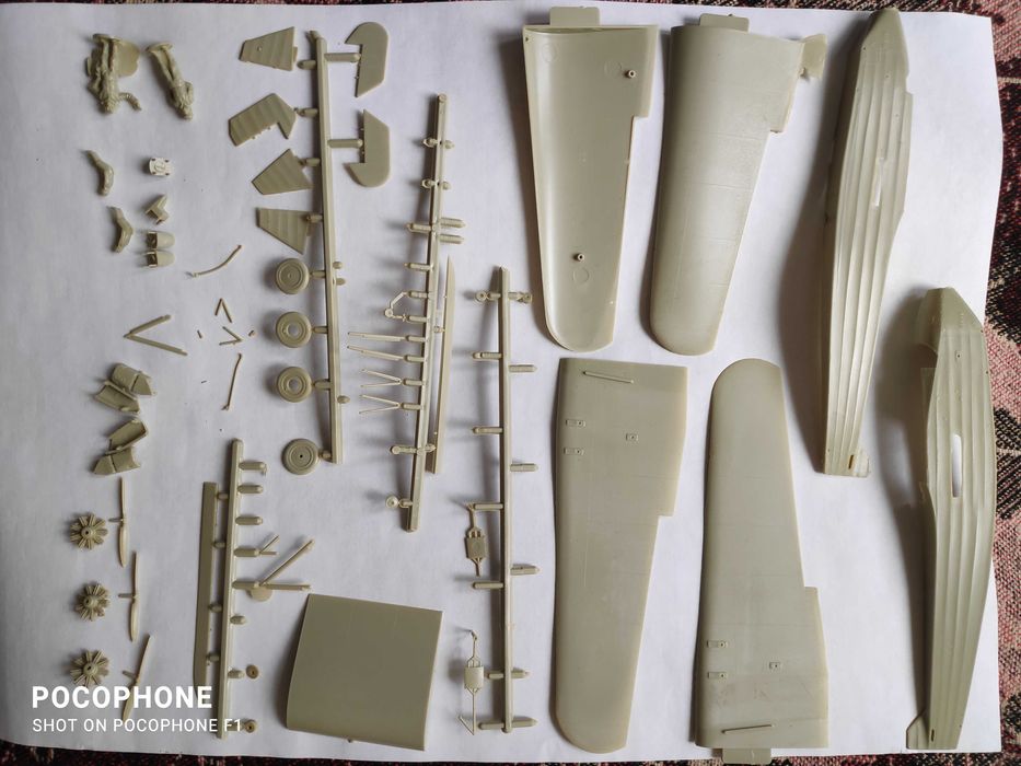 Модели самолётов 1:72 и 1:24 обмен