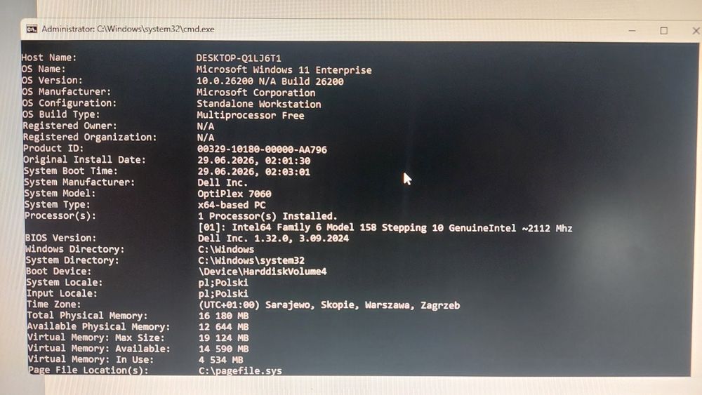 Komputer OptiPlex 7060,monitor, 16 GB ram, dysk 2x256 GB