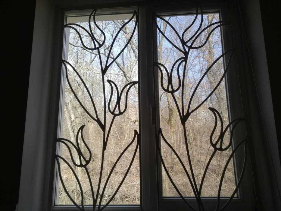 Решетки на окна металлические