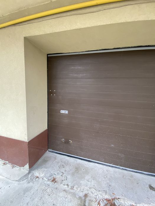 Гараж бокс майстерня