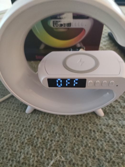 Carregador multifunções com bluetooth