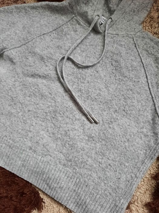 Bluza dziewczęcą ciepła