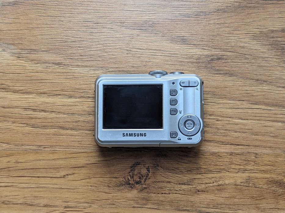 камера Samsung s760