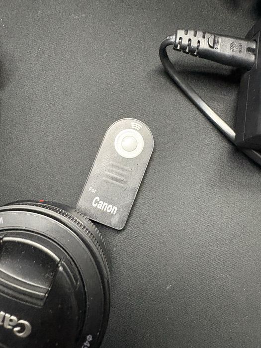 Lustrzanka Canon EOS 750D