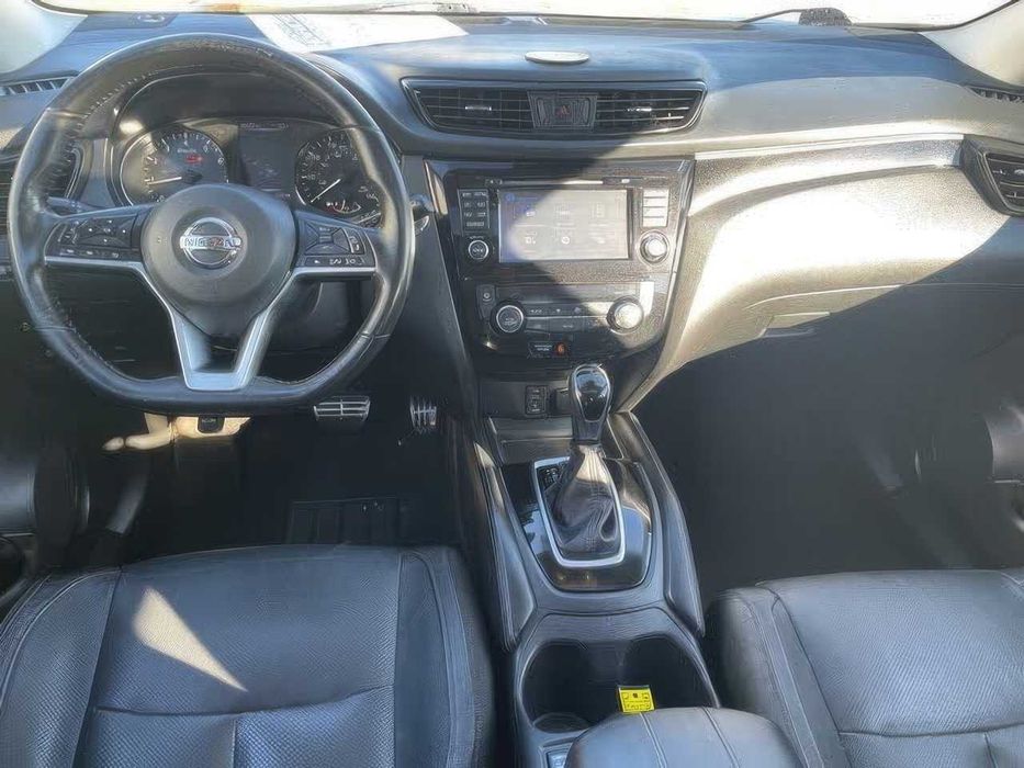 Nissan Rogue Sport S      2019