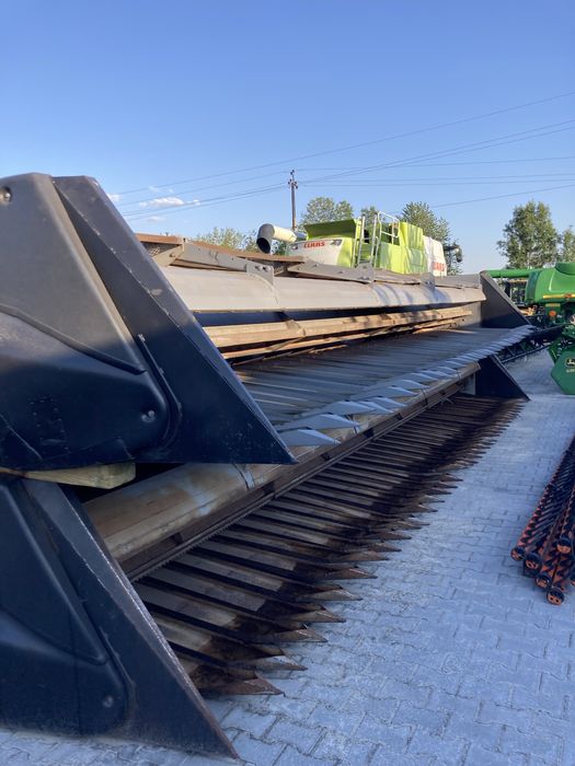 Жатка соняшникова під Claas 9м.