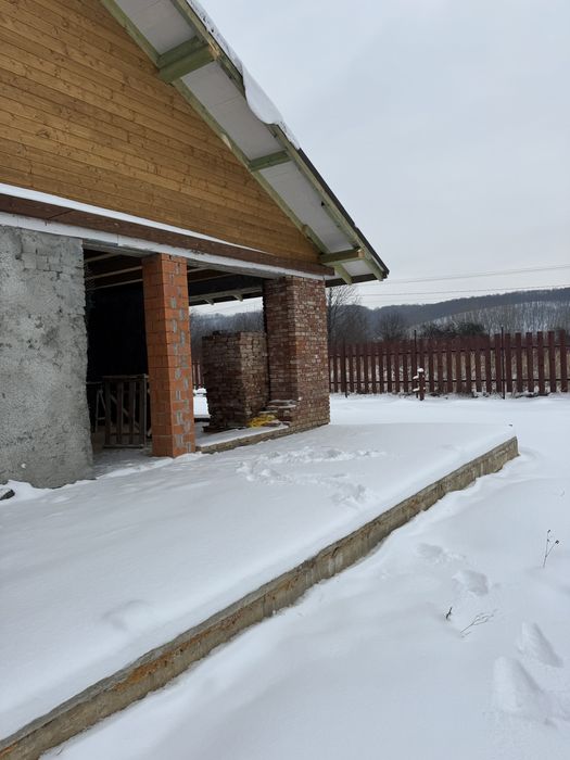 Продам недобудований будинок  170 квадратів+ тераса 60 квадратів