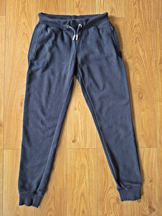 SuperDry -damskie spodnie dresowe rozm 38