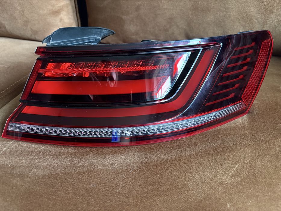 Lampa tył prawa Arteon Wersja Europa  Stan bdb,w 100% sprawna