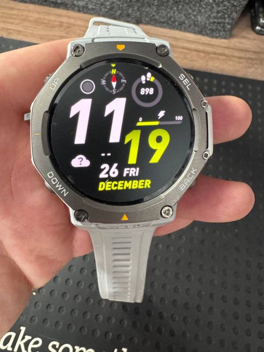 Часи Amazfit t-rex 3