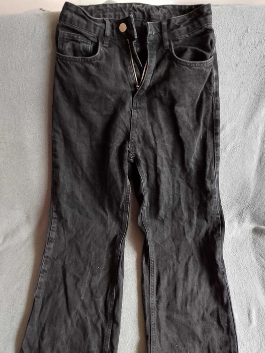 Jeansy dzwony damskie.