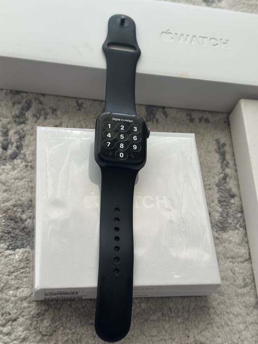 Apple Watch series 6 40mm com 3 braceletes